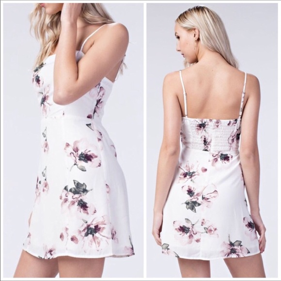 HOST PICK - IVORY FLORAL MINI DRESS - Picture 5 of 6